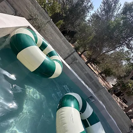 Siren Village Living Villa