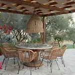 Siren Village Living فيلة
