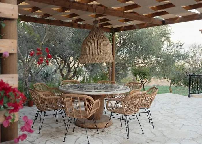 Siren Village Living Villa