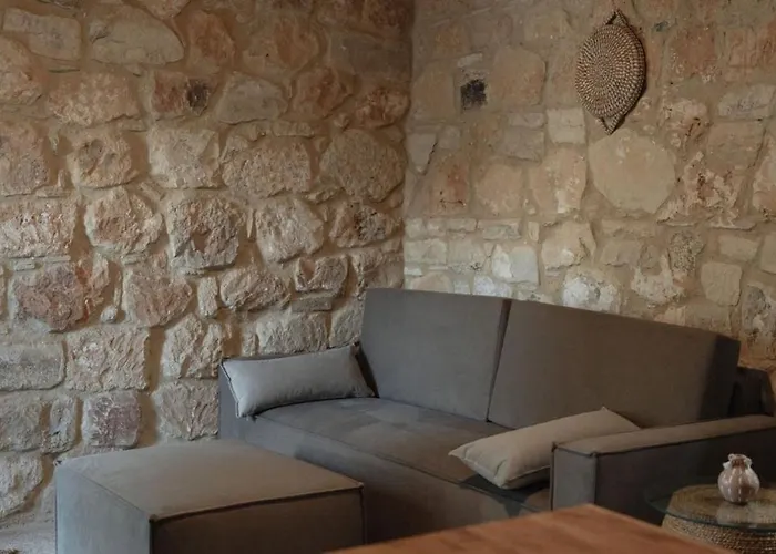 Siren Village Living