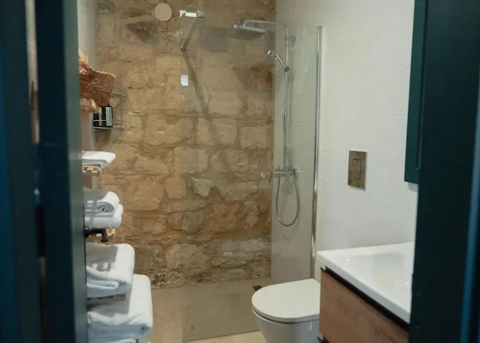 Villa Siren Village Living